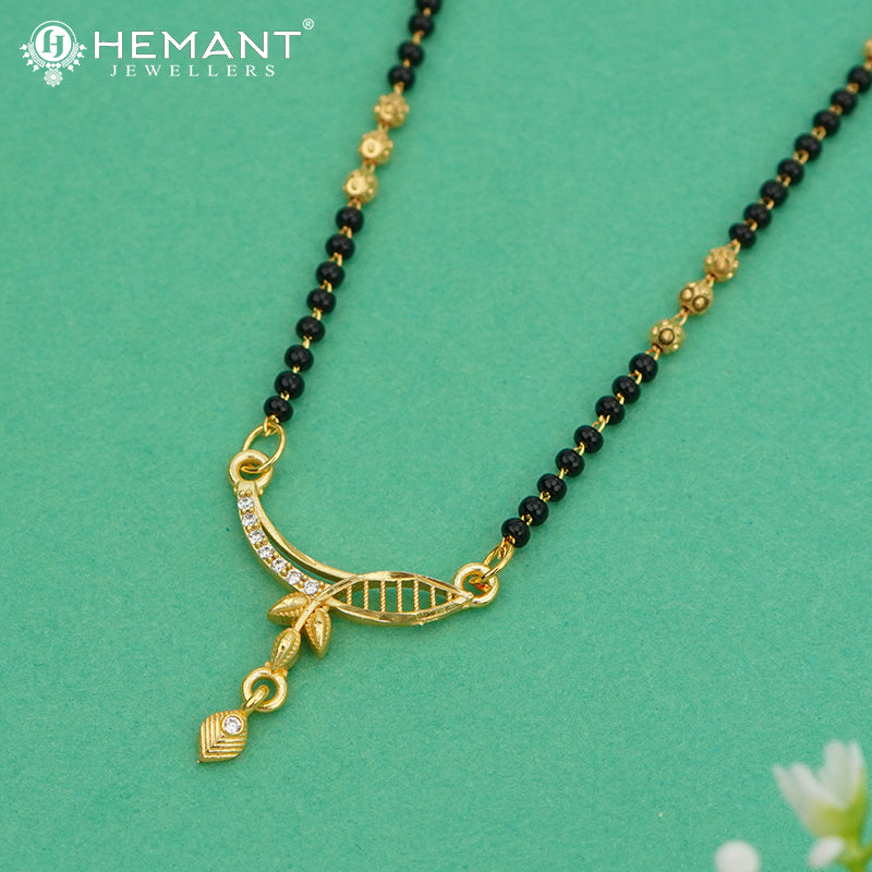 Designer Mangalsutra with Geometric Pendant - 4919