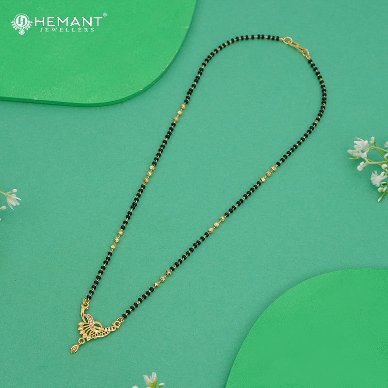 Designer Mangalsutra with Geometric Pendant - 4921