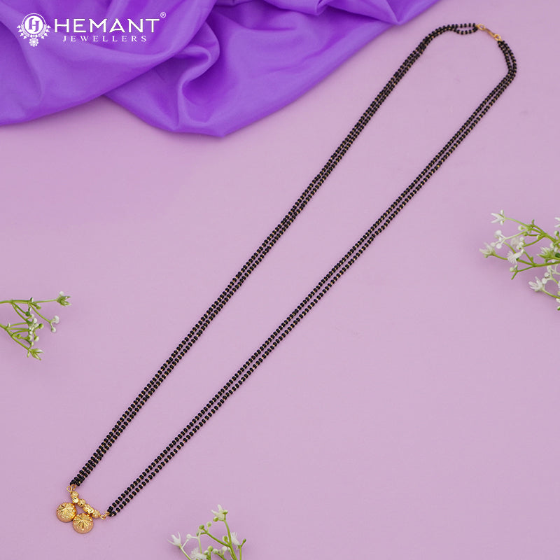 Maharashtrian Classic Black Beads Mangalsutra with Vati Pendant 4812-4984