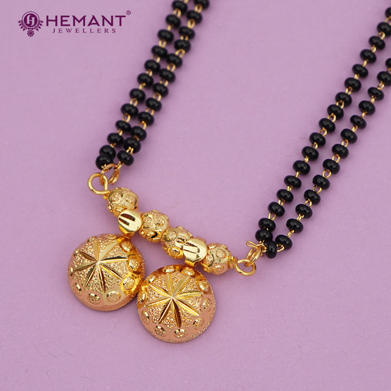 Maharashtrian Classic Black Beads Mangalsutra with Vati Pendant 4812-4984