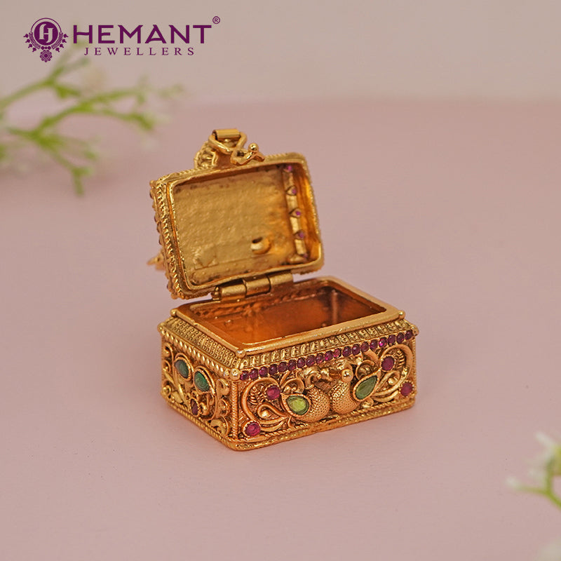 Antique Finish Decorative Kumkum / Sindoor Box - 5361