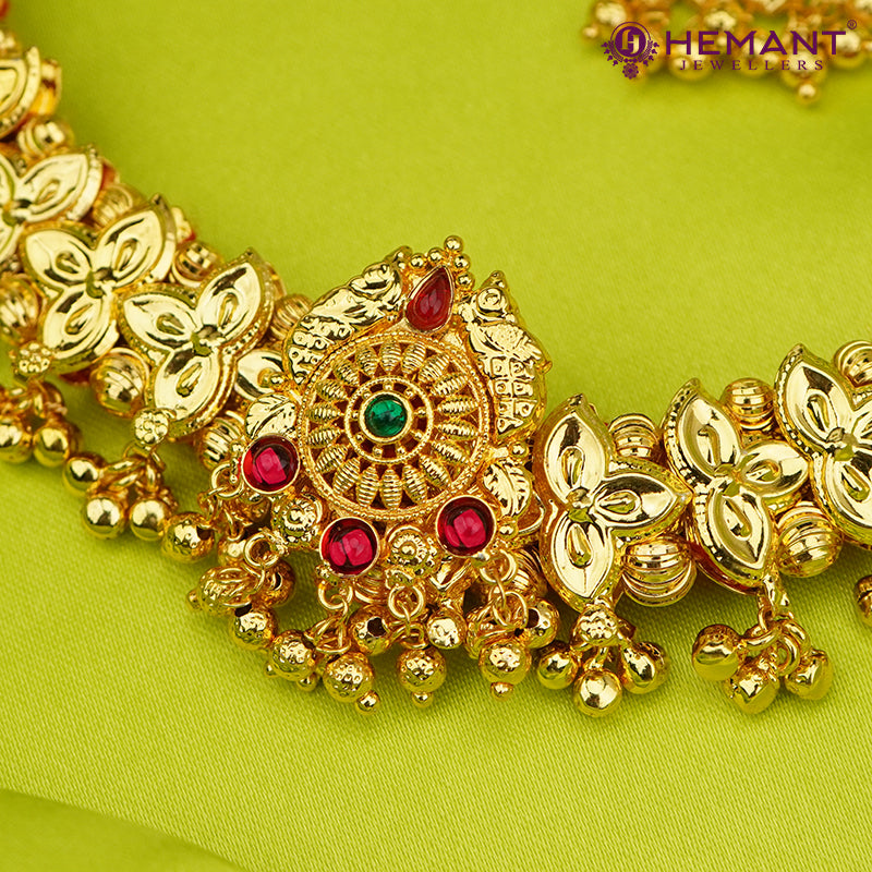 Traditional Maharashtrian Kolhapuri Belpan Gadi Thushi Antique Pendal (with Earrings)