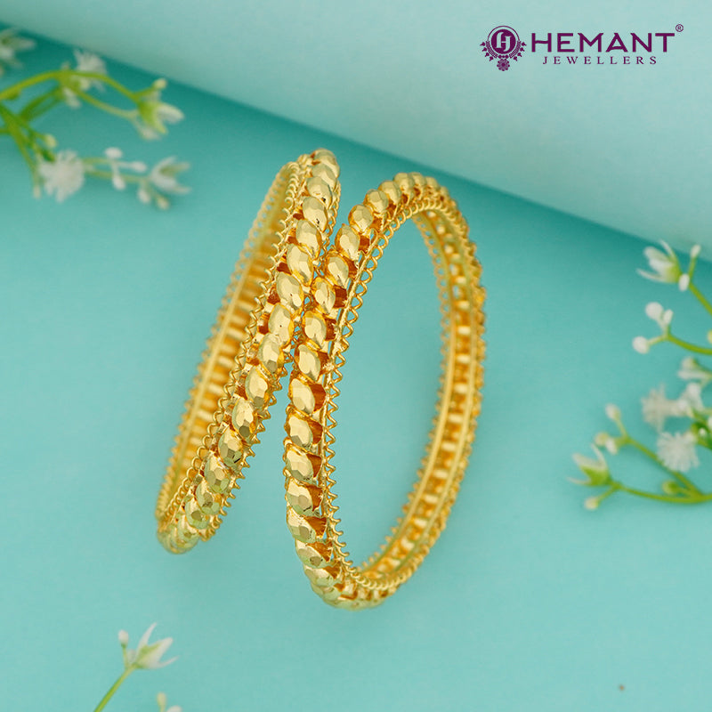 Traditional Maharashtrian Kolhapuri Micro Gold Plated Gahu Tode