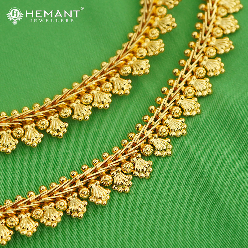 Traditional Maharashtrian Kolhapuri Kamarpatta Soniya Plain - 892