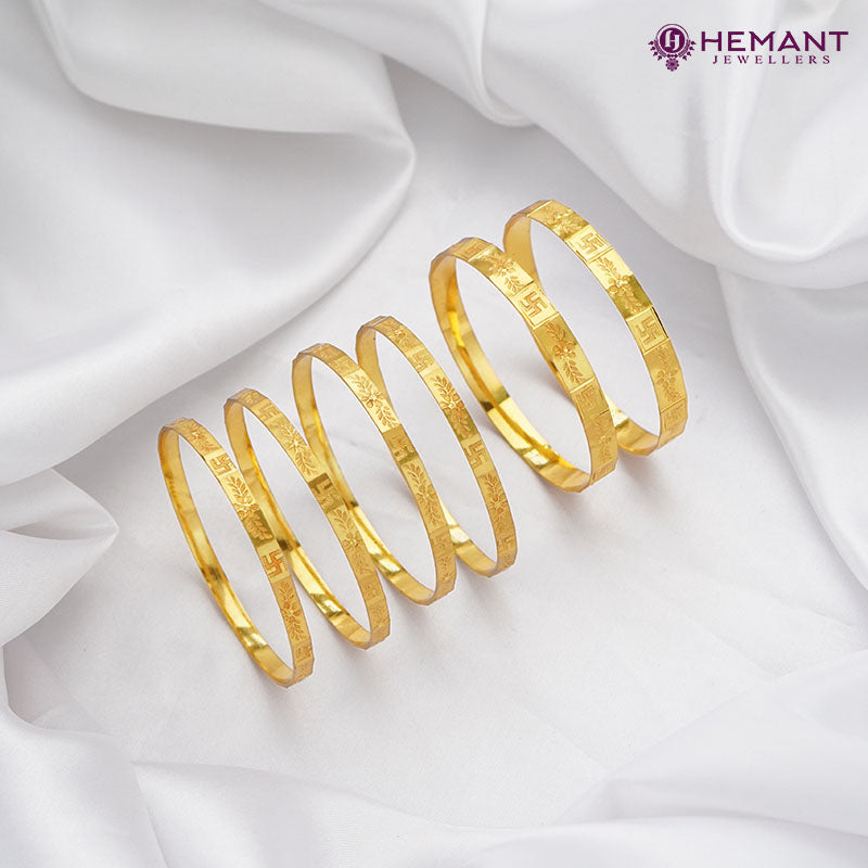 Traditional Forming Bangles (Set of Patli and Bilwar) with beautiful Leaf and Swastik pattern | पाटली आणि बिलवार