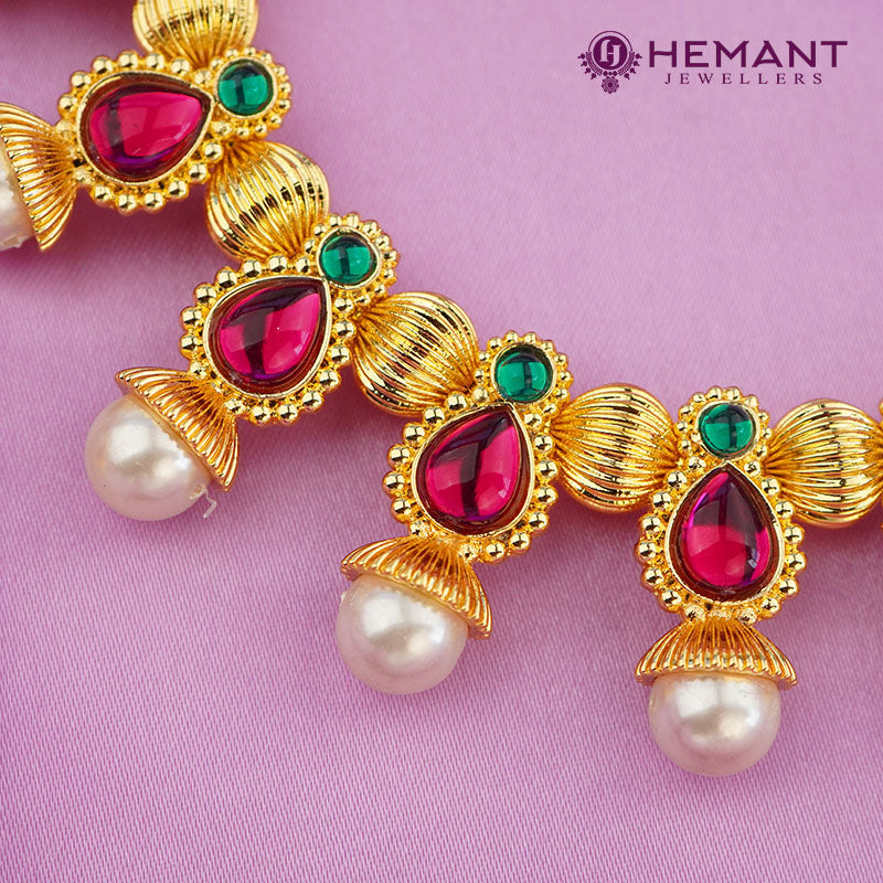 Traditional Maharashtrian Kolhapuri Javmala Panadi Moti (with earrings)