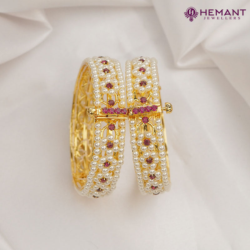 Traditional Maharashtrian Kolhapuri Micro Gold Plated Double Damini Moti Bangles