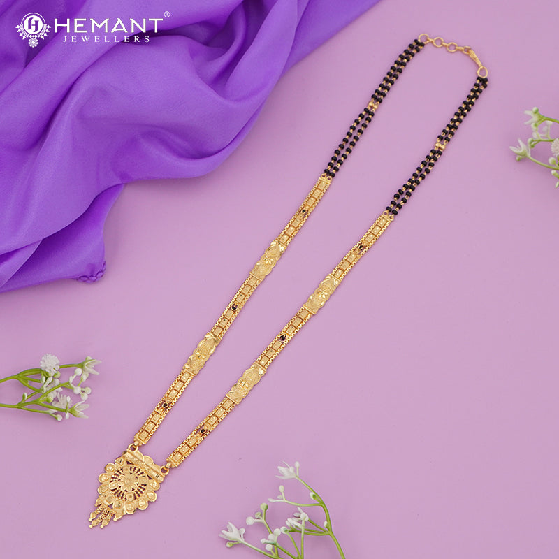 Forming Gold Maharashtrian Long Mangalsutra with Pendant - 5518
