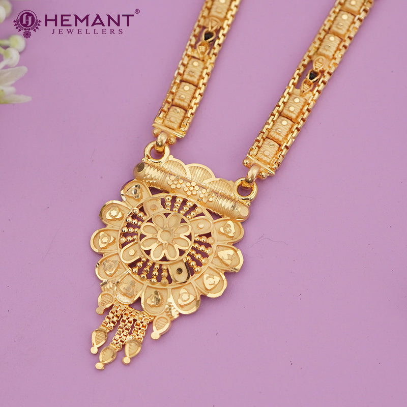 Forming Gold Maharashtrian Long Mangalsutra with Pendant - 5518