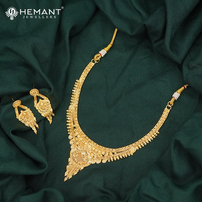 Maharashtrian Filigree Necklace Set (Gala-set) with Matching Kolhapuri Earrings - 5331