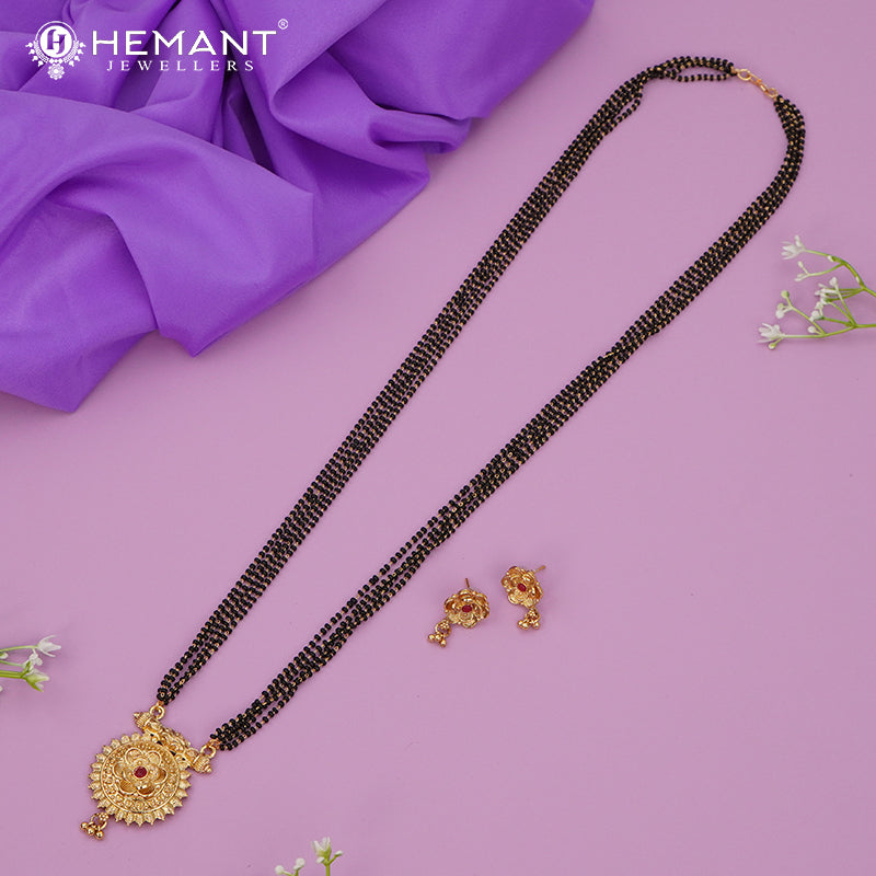 Traditional Antique Gold Finish Long Four Layer Mangalsutra Set Earrings