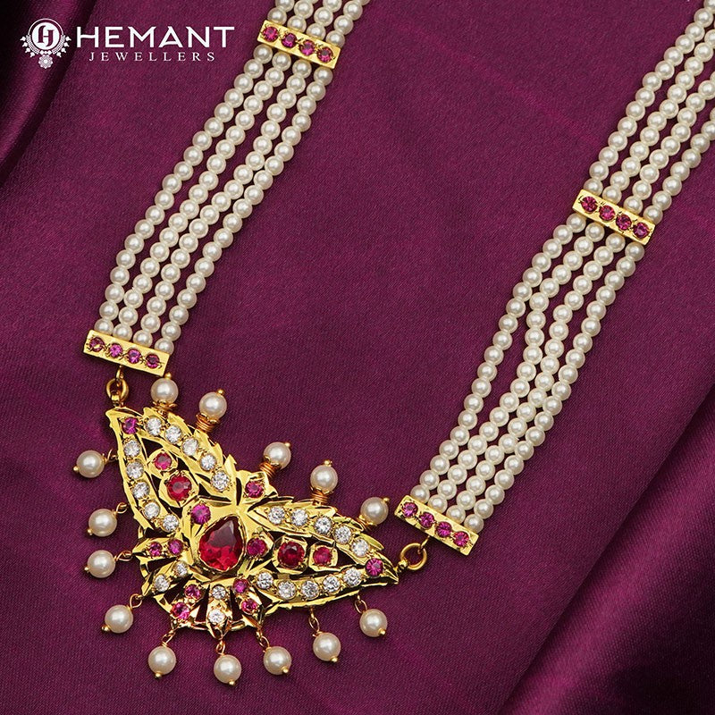 Traditional Maharashtrian Chinchpeti Tanmani Moti Necklace