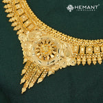 Traditional Maharashtrian Floral Choker Necklace Set | Kolhapuri Temple Jewellery - 5330