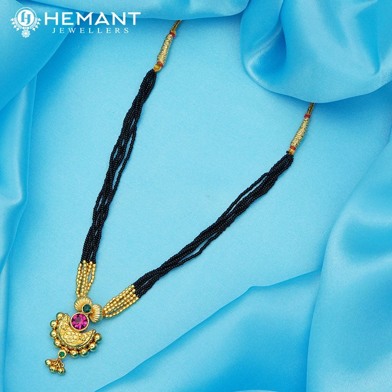 Traditional Maharashtrian Kolhapuri Mangalsutra 12 Mani Chand Medium