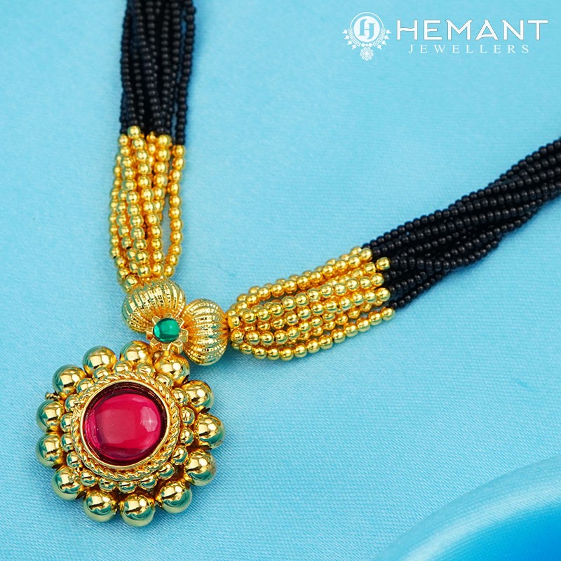 Traditional Maharashtrian Kolhapuri Mangalsutra 12 Mani Saj 12 MM