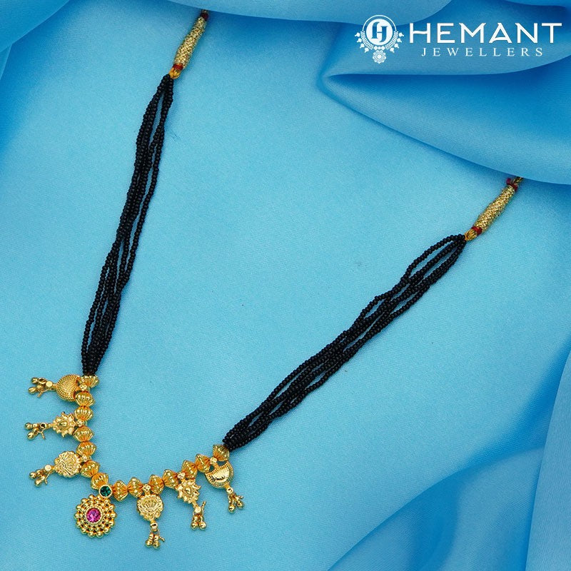 Traditional Maharashtrian Kolhapuri Mangalsutra 3 Saj Pan Small Saj 3-0