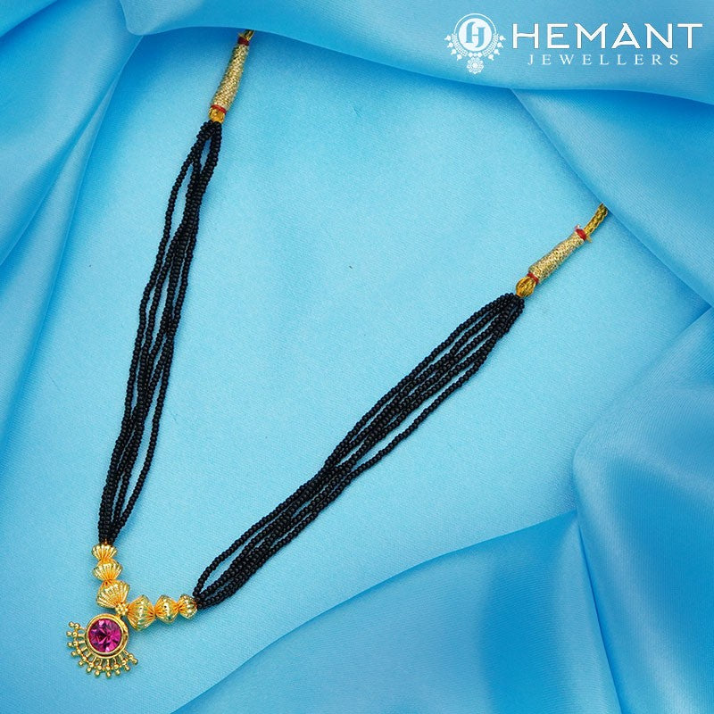 Traditional Maharashtrian Kolhapuri Mangalsutra 3 Utar Jav Saj Rava Half