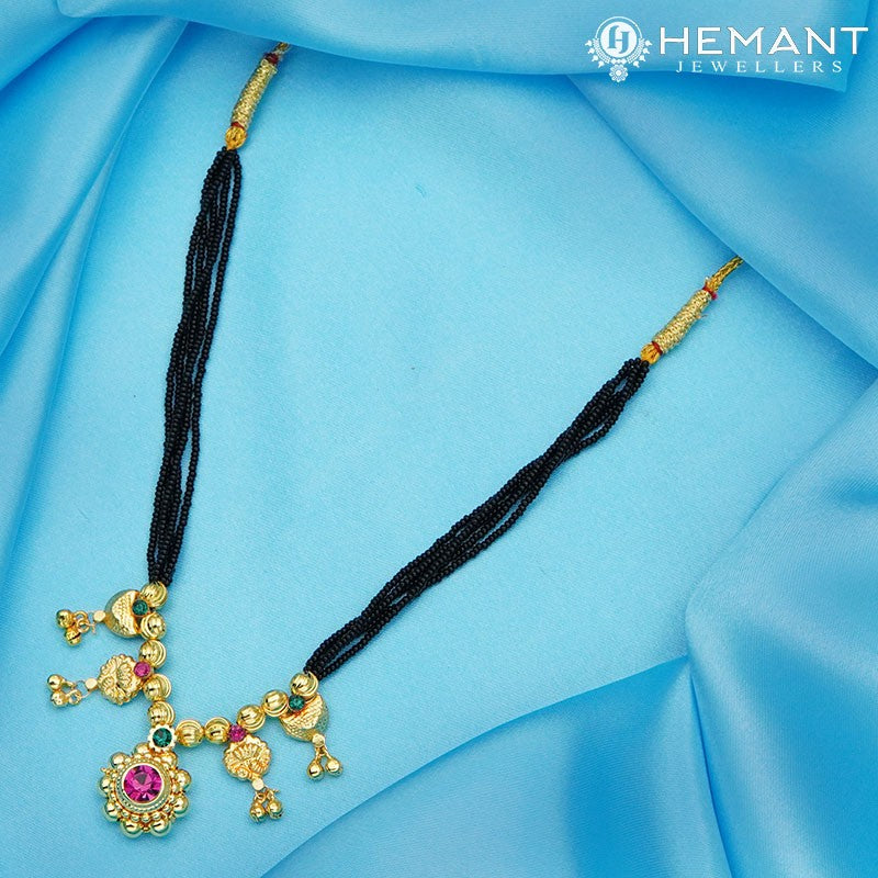 Traditional Maharashtrian Kolhapuri Mangalsutra 4 Saj Pan Saj 2-5