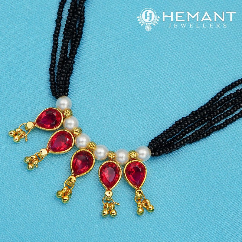 Traditional Maharashtrian Kolhapuri Mangalsutra 5 Panadi 6-8 Red