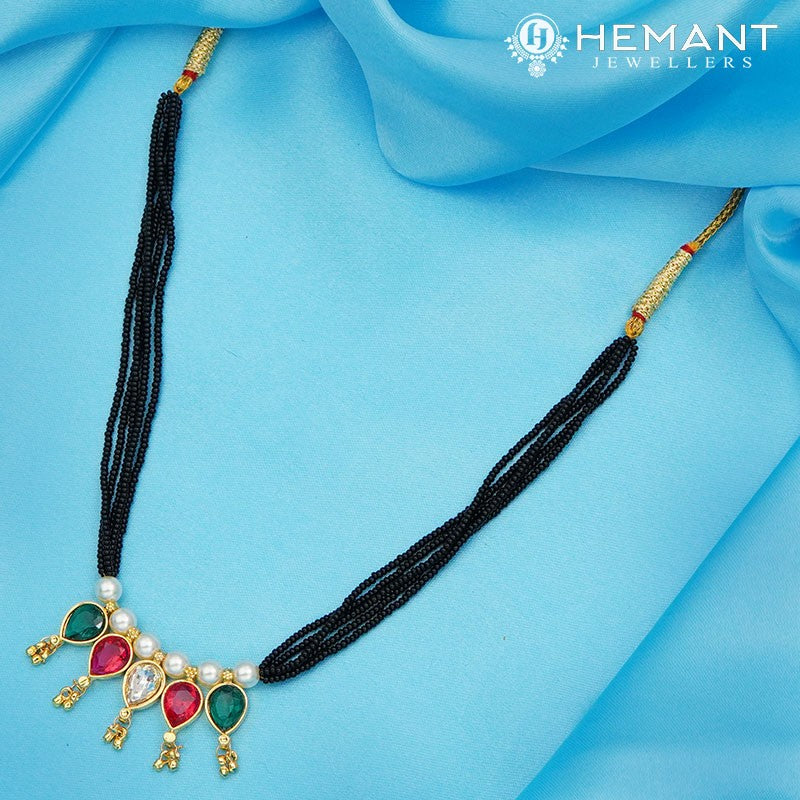 Traditional Maharashtrian Kolhapuri Mangalsutra 5 Panadi 8-10 Moti Multi