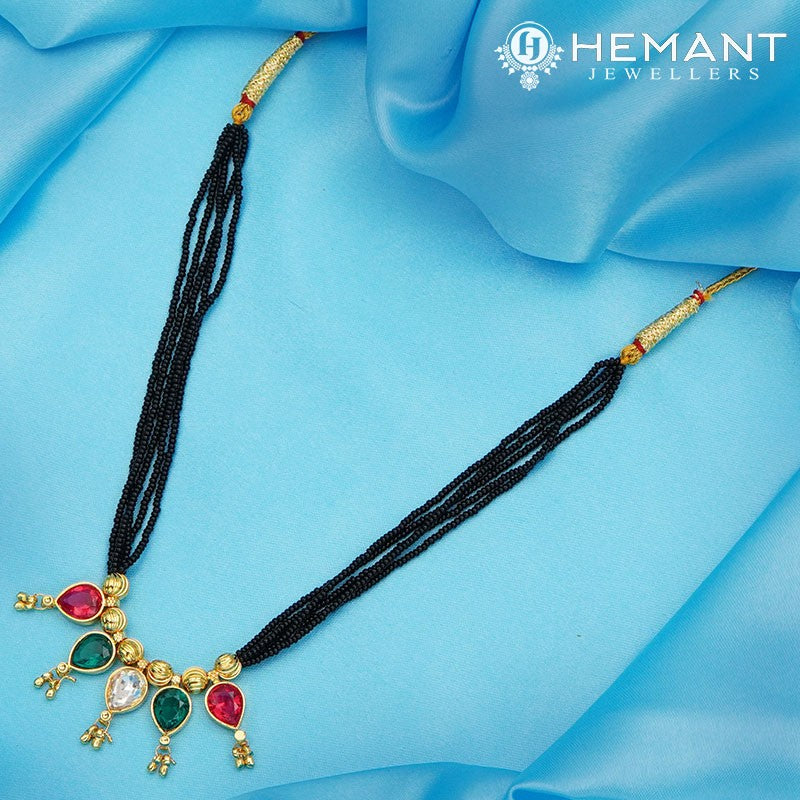 Traditional Maharashtrian Kolhapuri Mangalsutra 5 Panadi 8-10 Vertical Multi