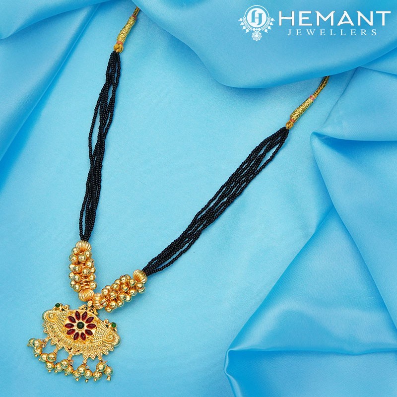 Traditional Maharashtrian Kolhapuri Mangalsutra Big Ghas Damaru Mor