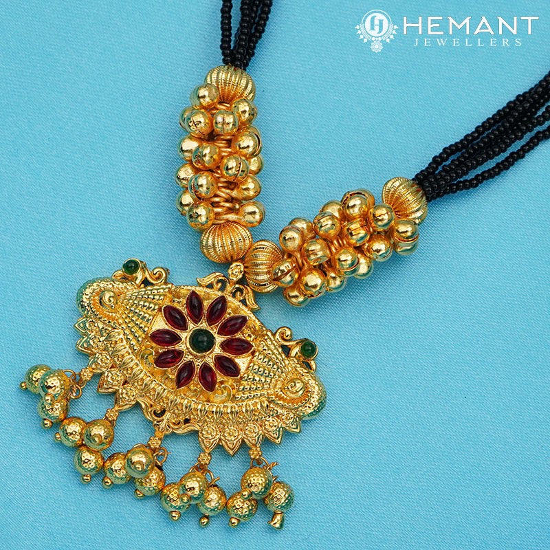 Traditional Maharashtrian Kolhapuri Mangalsutra Big Ghas Damaru Mor