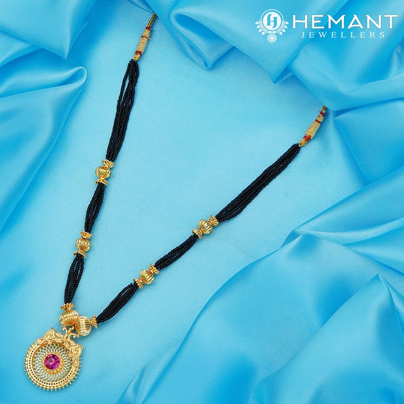 Traditional Maharashtrian Kolhapuri Mangalsutra Copper Cap Peacock