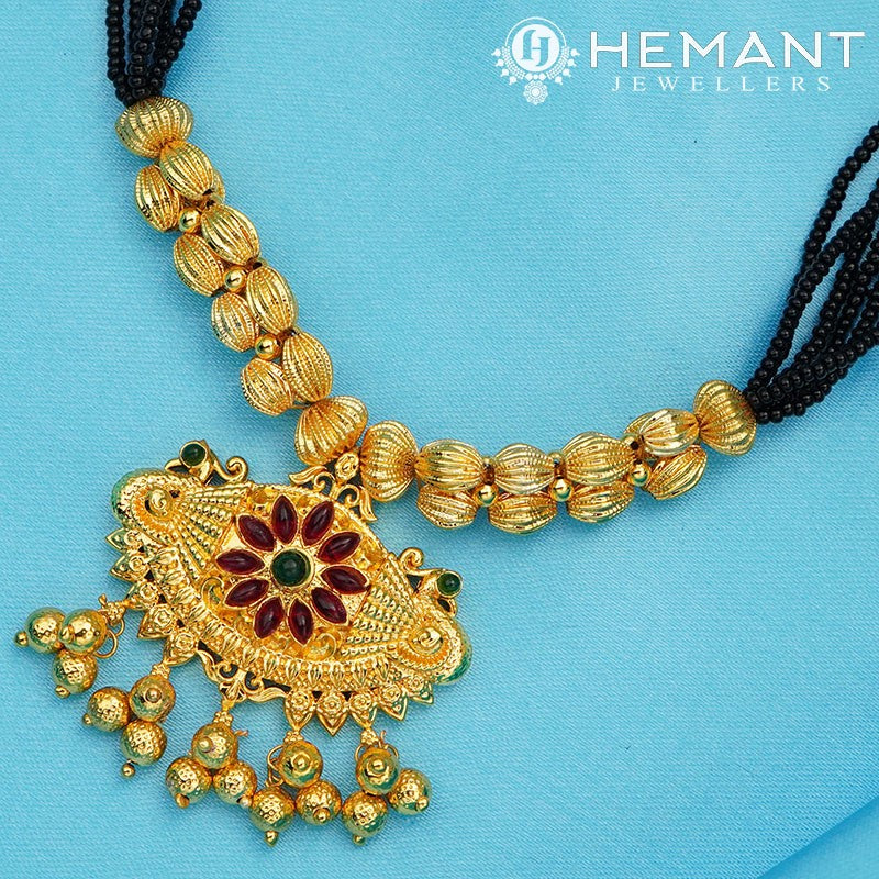 Traditional Maharashtrian Kolhapuri Mangalsutra D1 Damaru Mor