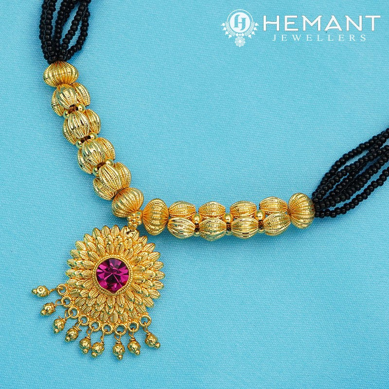 Traditional Maharashtrian Kolhapuri Mangalsutra D1 Surya