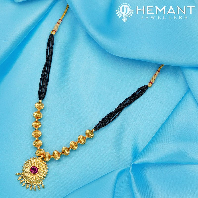 Traditional Maharashtrian Kolhapuri Mangalsutra J4 Surya