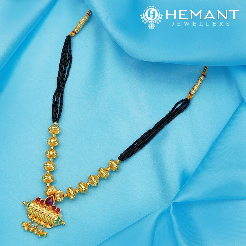 Traditional Maharashtrian Kolhapuri Mangalsutra J4 Taviz