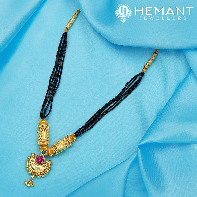 Traditional Maharashtrian Kolhapuri Mangalsutra Jali Pipe Chand Medium