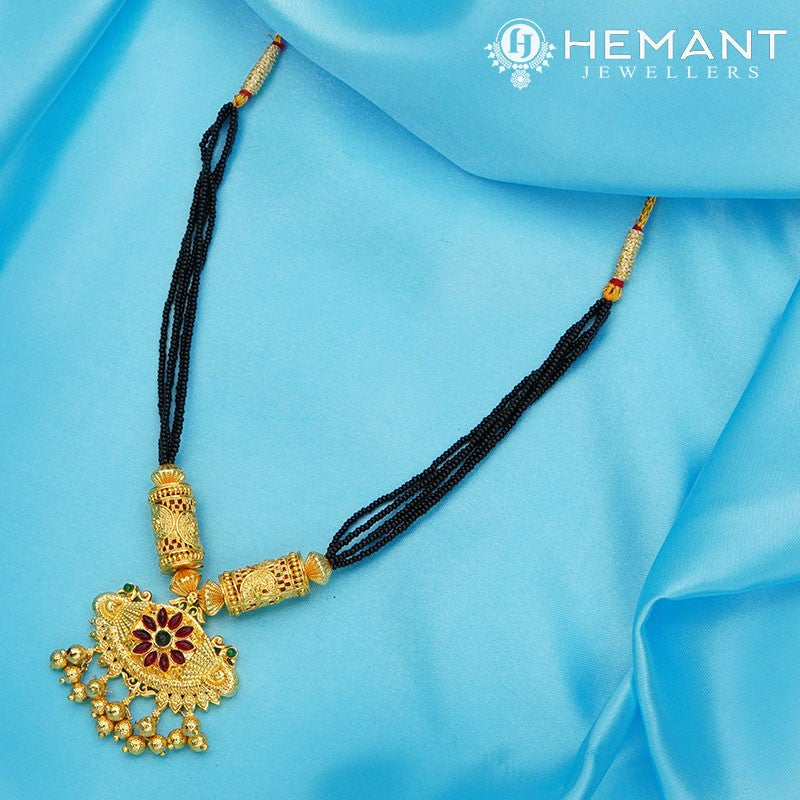 Traditional Maharashtrian Kolhapuri Mangalsutra Jali Pipe Damaru Mor