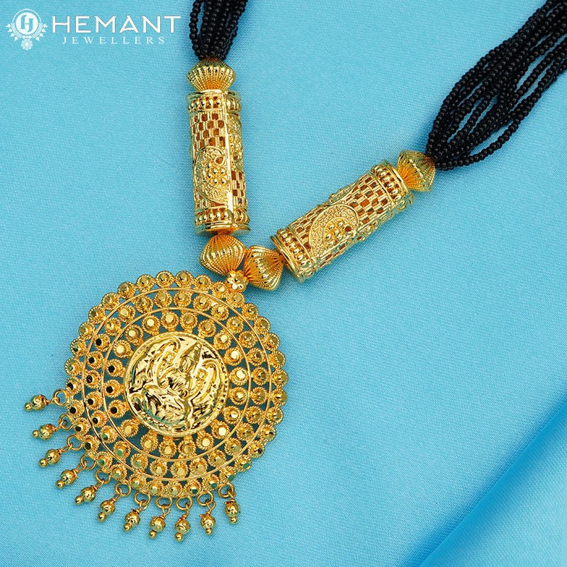 Traditional Maharashtrian Kolhapuri Mangalsutra Jali Pipe Laxmi III Veni