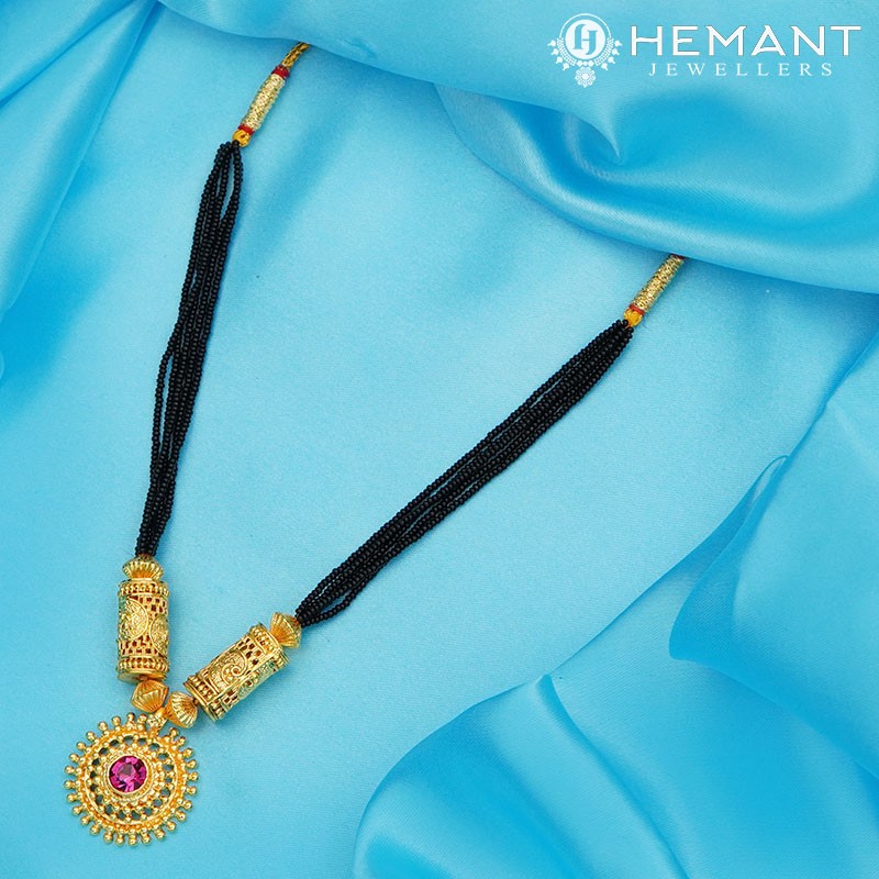 Traditional Maharashtrian Kolhapuri Mangalsutra Jali Pipe Saj Rava II