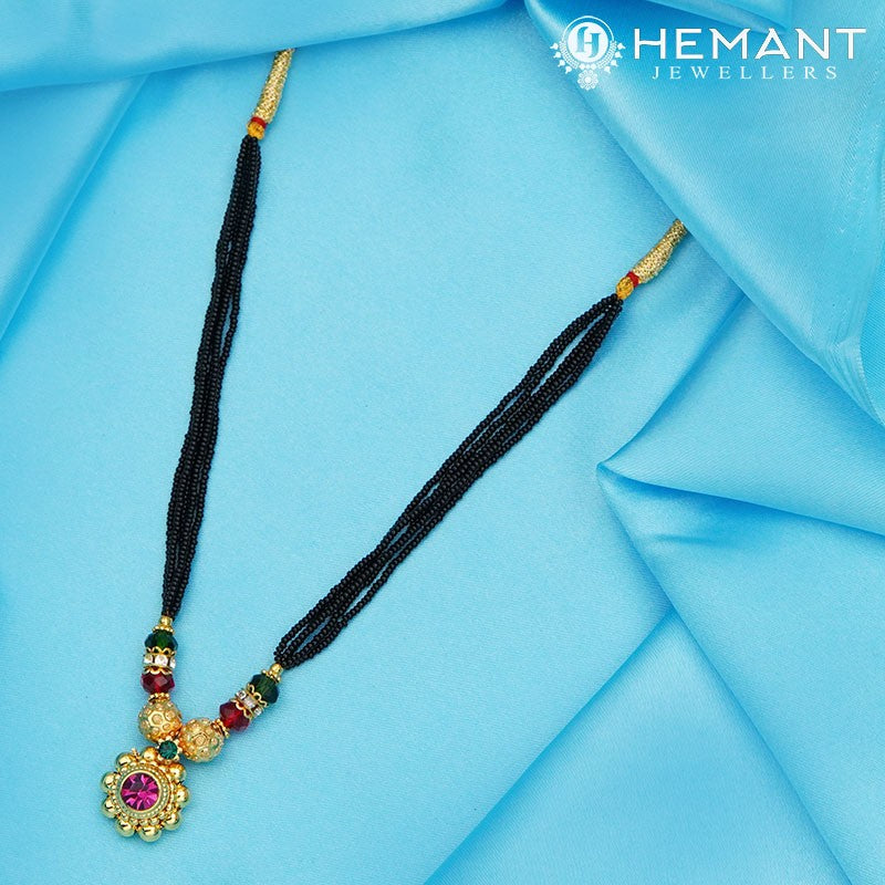 Traditional Maharashtrian Kolhapuri Mangalsutra Jayshree Saj 2-5