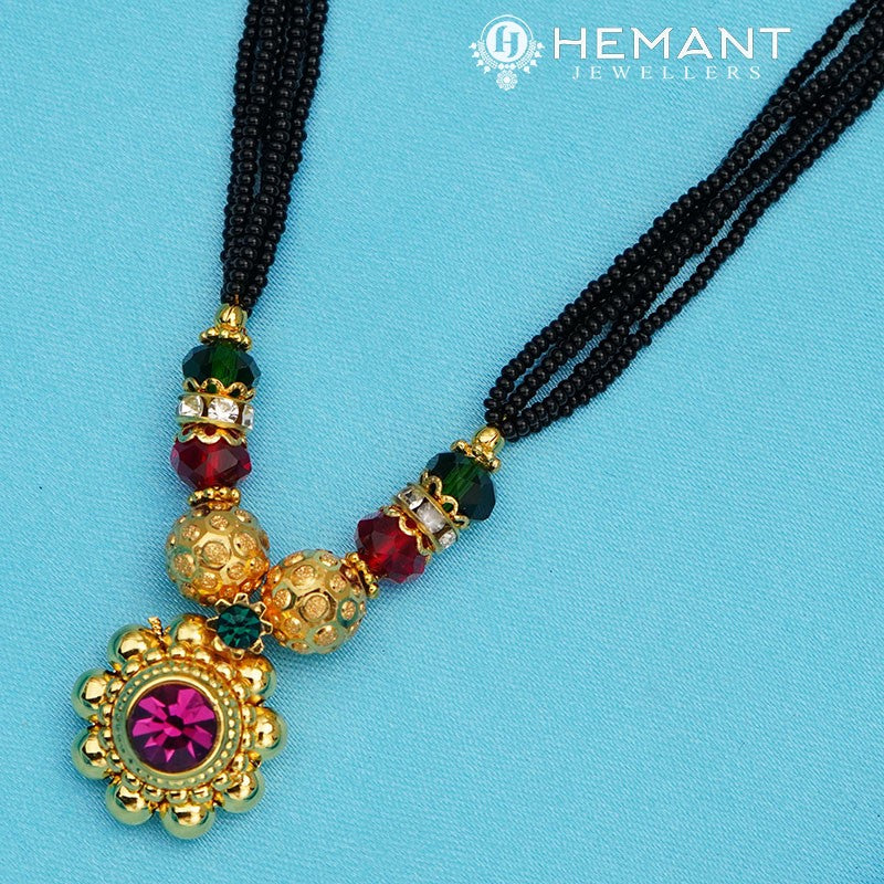 Traditional Maharashtrian Kolhapuri Mangalsutra Jayshree Saj 2-5