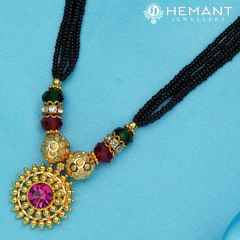 Traditional Maharashtrian Kolhapuri Mangalsutra Jayshree Saj Rava II Nice