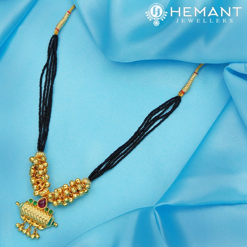 Traditional Maharashtrian Kolhapuri Mangalsutra MC Big Ghas Taviz