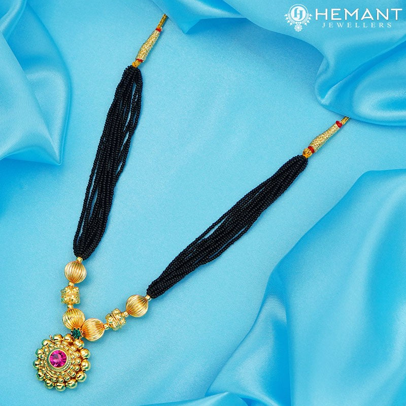 Traditional Maharashtrian Kolhapuri Mangalsutra MC Topra Mani Saj 0-2-5