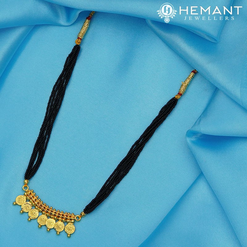 Traditional Maharashtrian Kolhapuri Mangalsutra Plain 11 Laxmi Pendal