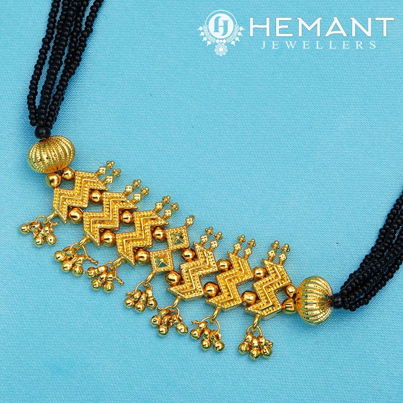 Traditional Maharashtrian Kolhapuri Mangalsutra Plain 7 W Peti