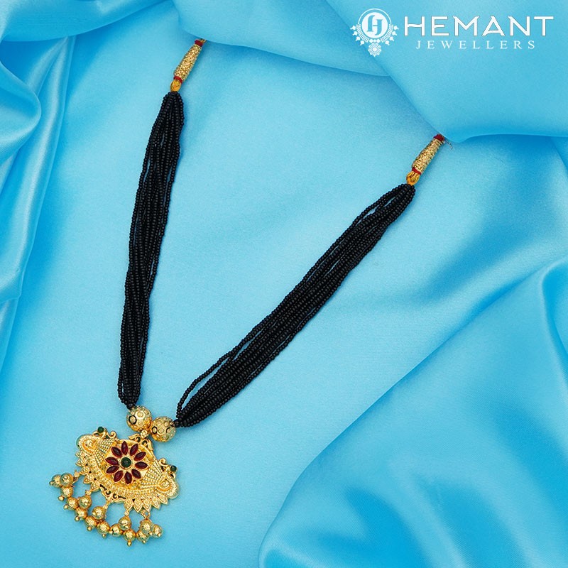 Traditional Maharashtrian Kolhapuri Mangalsutra Plain Damaru Mor