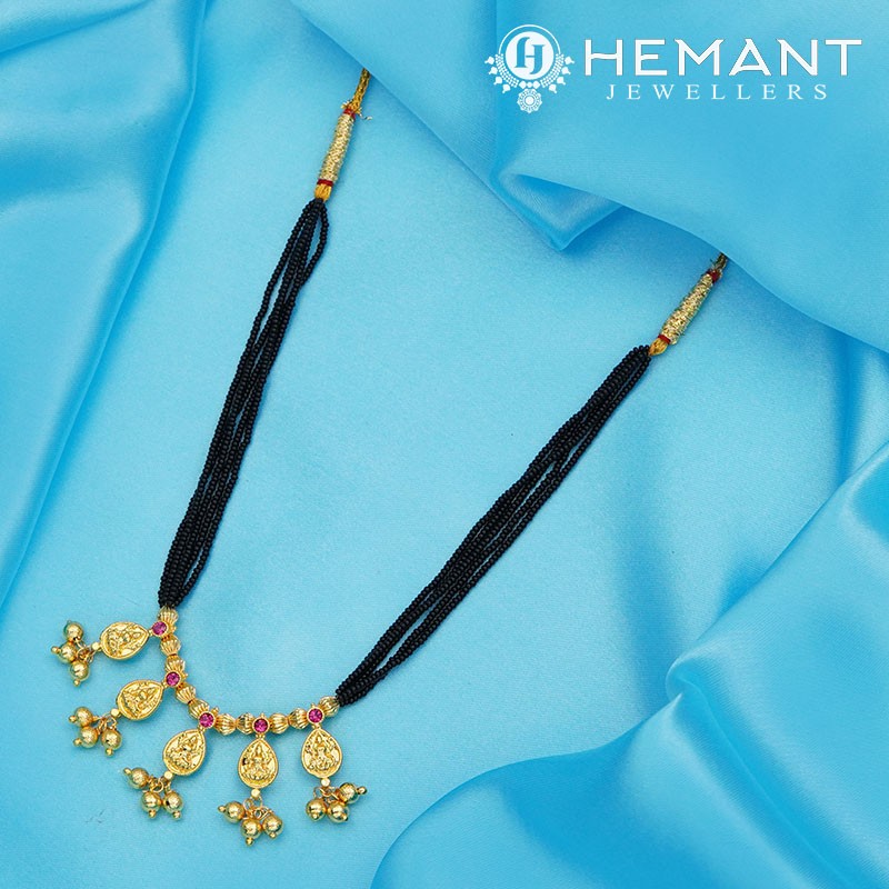 Traditional Maharashtrian Kolhapuri Mangalsutra Plain Double Laxmi 5