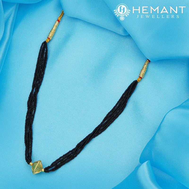 Traditional Maharashtrian Kolhapuri Mangalsutra Plain G7