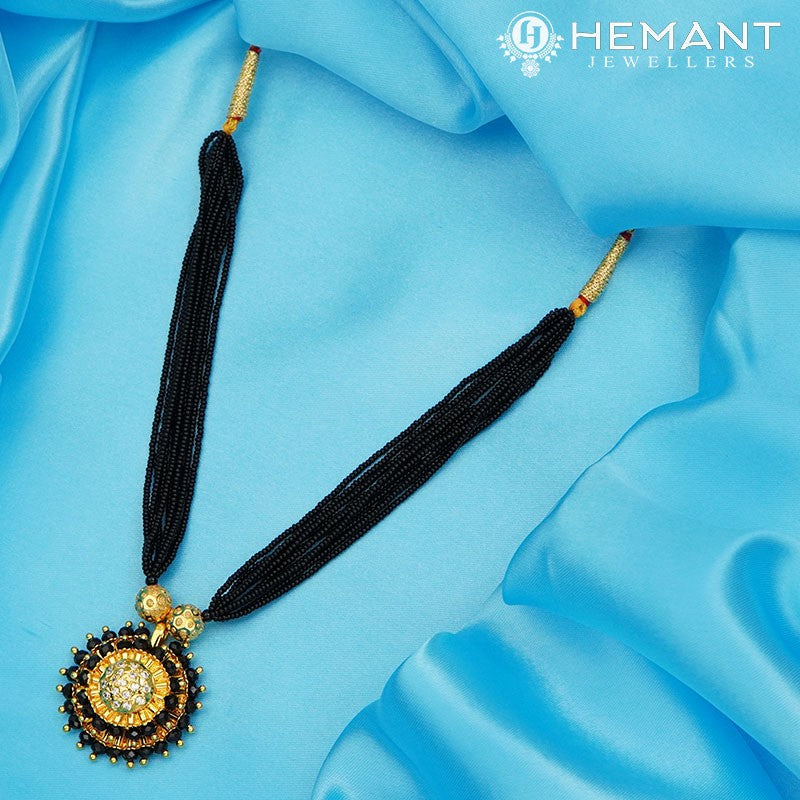 Traditional Maharashtrian Kolhapuri Mangalsutra Plain RC Disco Full II