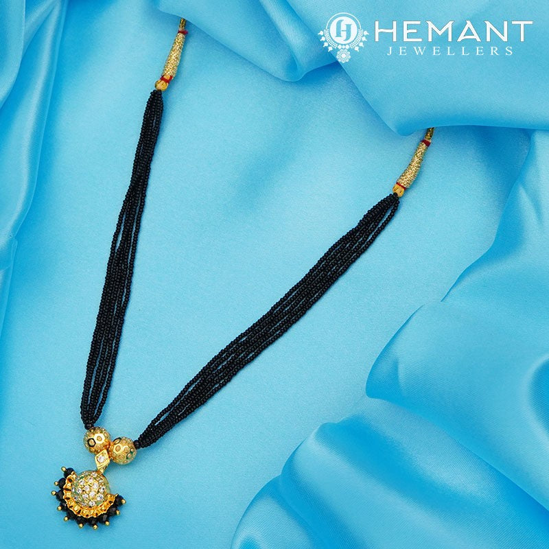 Traditional Maharashtrian Kolhapuri Mangalsutra Plain RC Disco Half