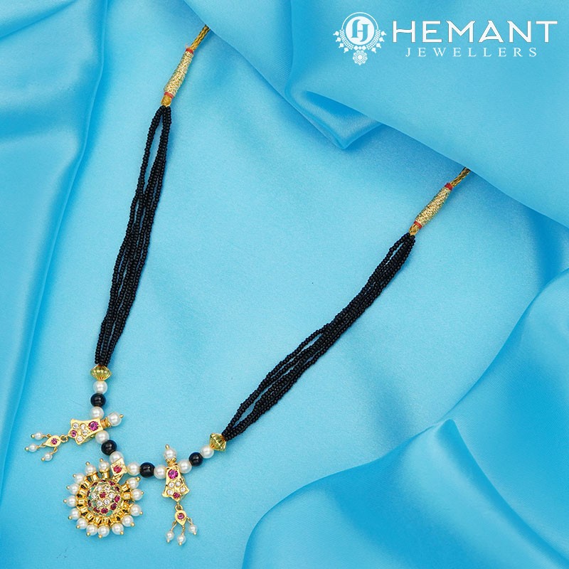 Traditional Maharashtrian Kolhapuri Mangalsutra Plain RC Kasturi