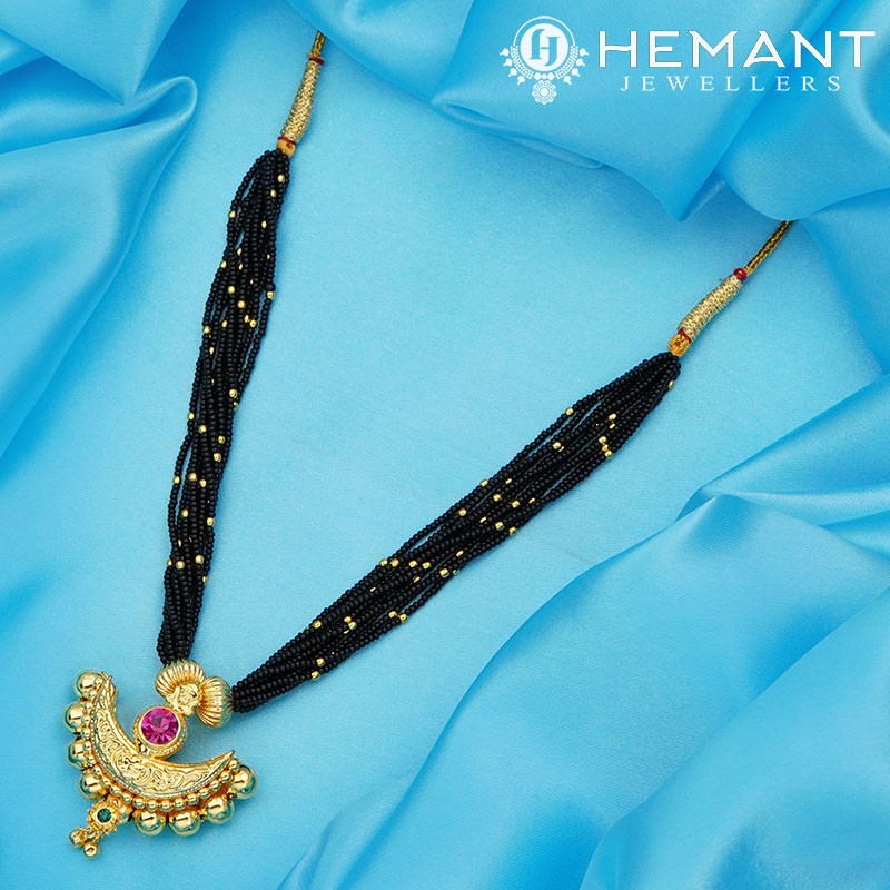 Traditional Maharashtrian Kolhapuri Mangalsutra Random Chand 10 MM